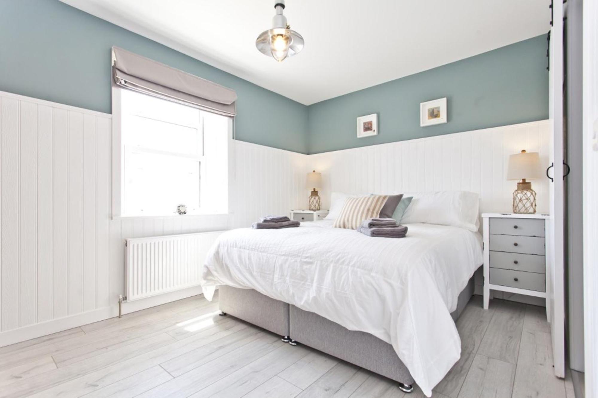 Bournecoast - Coastguard Cottage - Sea View - Garden - Hot Tub - Hb6098 Bournemouth Dış mekan fotoğraf